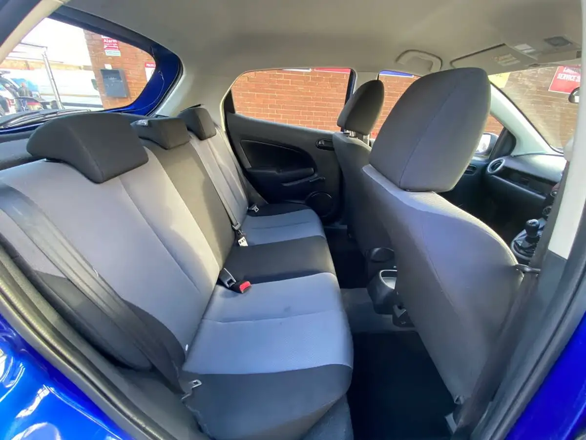 2007-mazda-mazda2-13-ts-big-38
