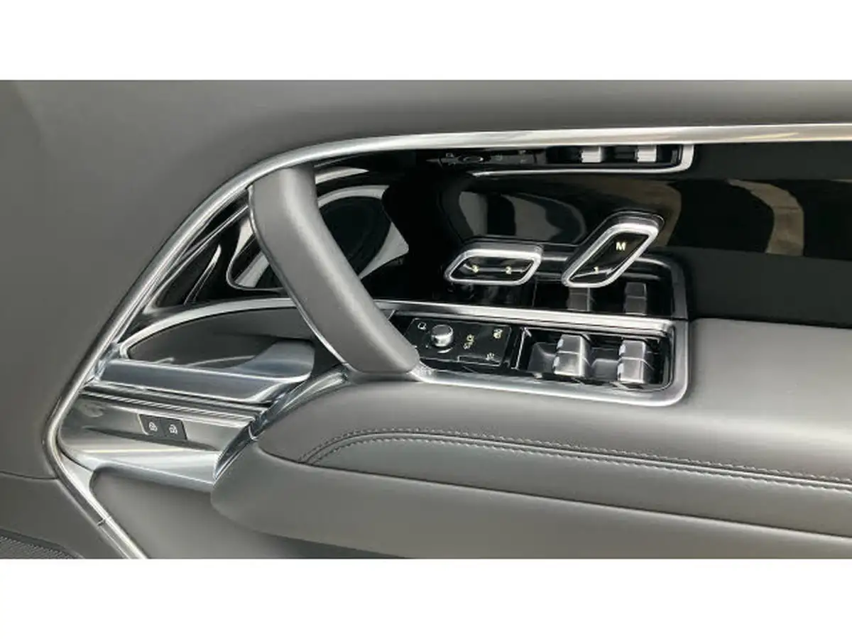 2024-land-rover-range-rover-30-d350-hse-big-21