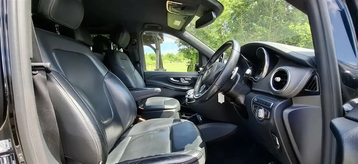 2018-mercedes-benz-v-class-big-5