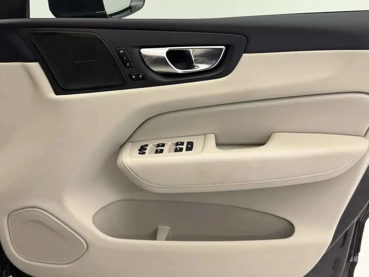 2021-volvo-xc60-20-t8-inscription-pro-455bhp-plug-in-hybrid-big-22