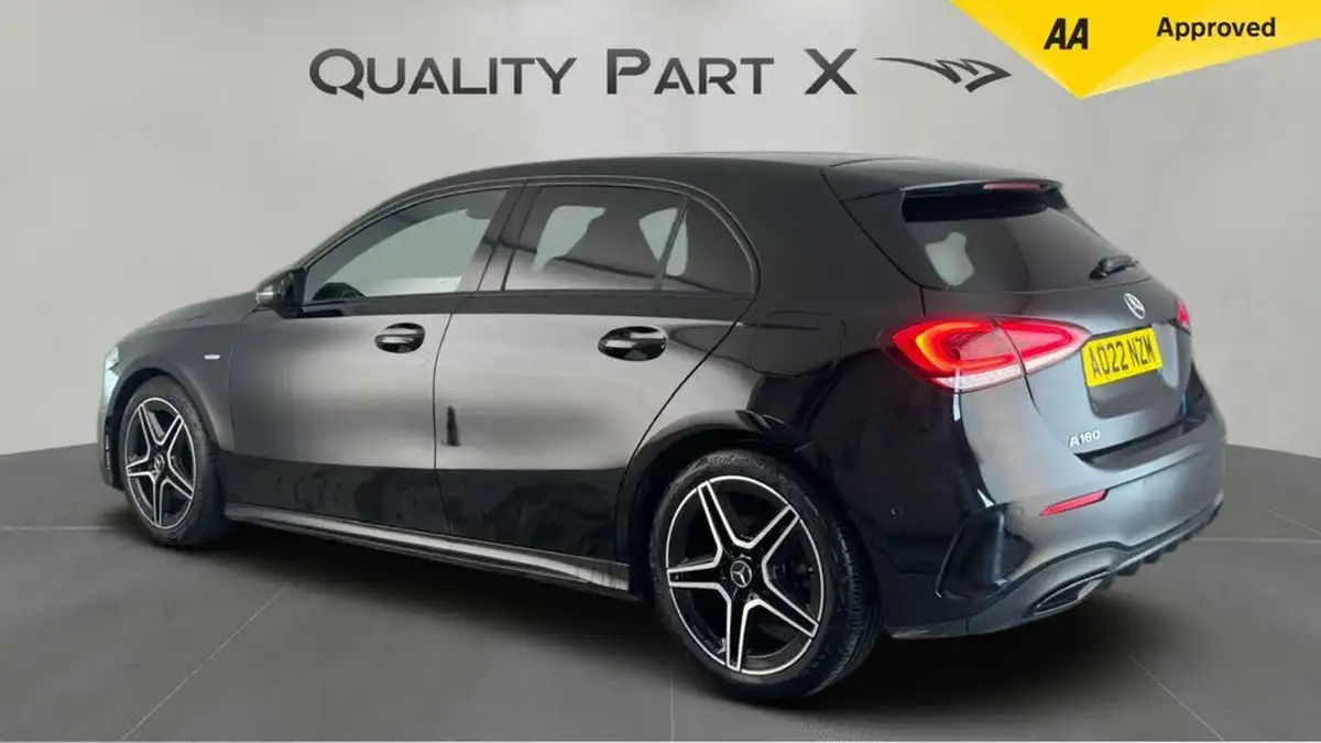 2022-mercedes-benz-a-class-13-a180-amg-line-executive-edition-hatchback-5d-7g-dct-big-4