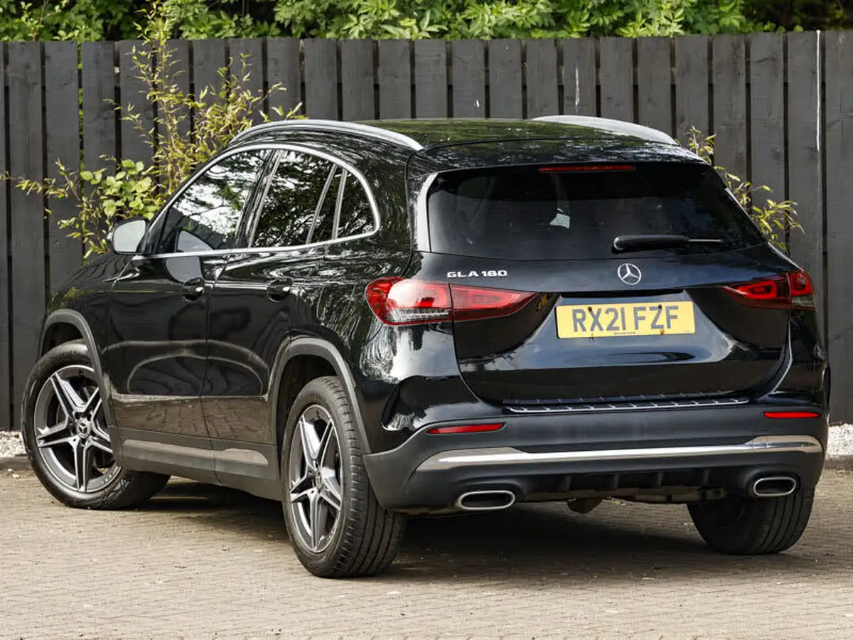 2021-mercedes-benz-gla-class-13-gla-180-amg-line-1332cc-big-1