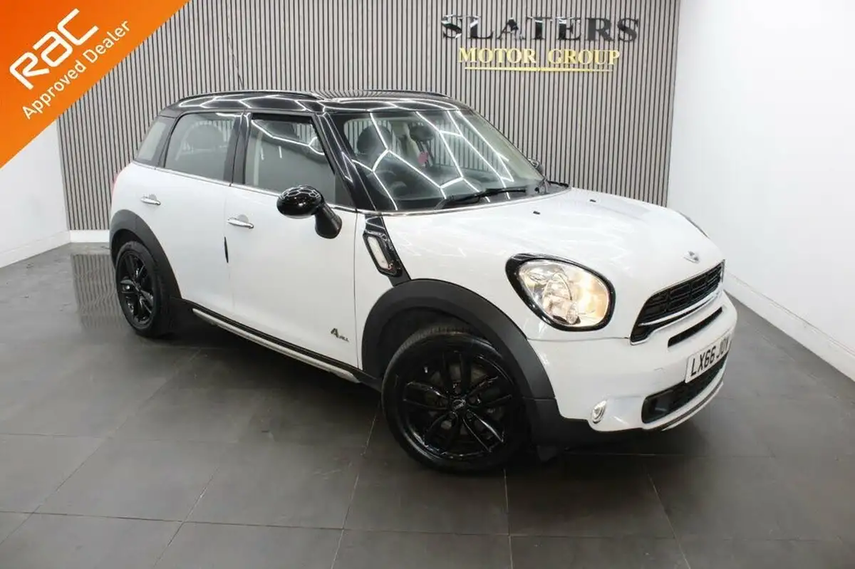 2016-mini-countryman-16-cooper-s-ss-all4-big-0