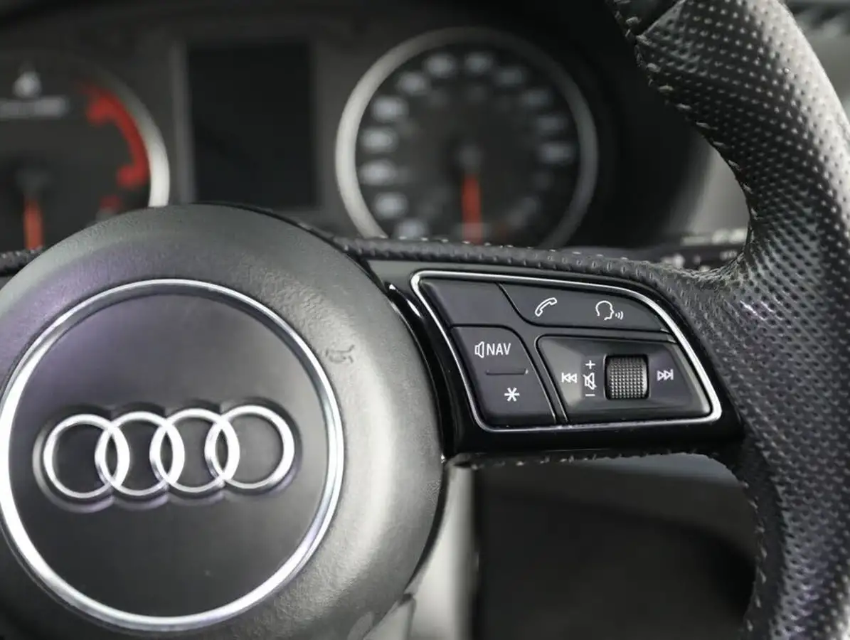 2020-audi-q2-16-30-tdi-s-line-tronic-big-39