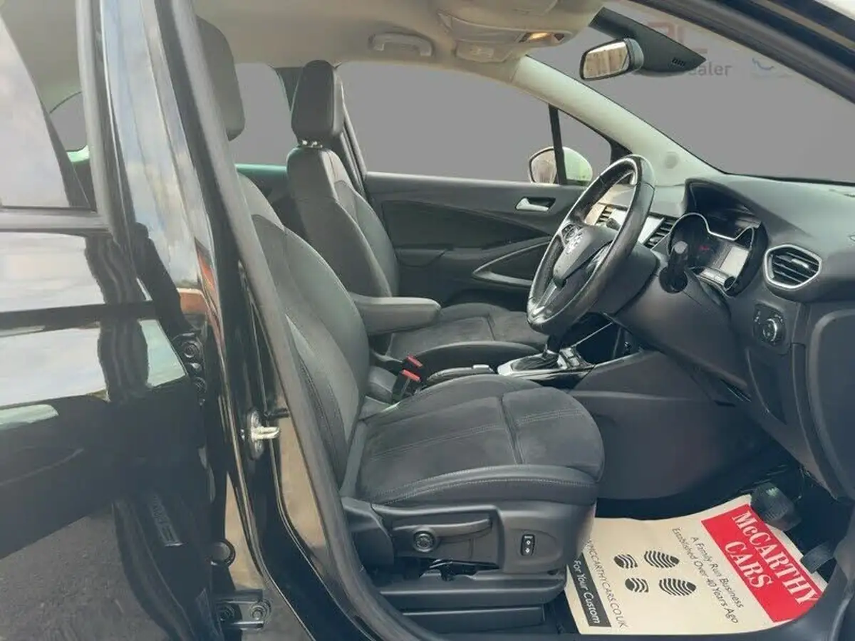 2021-vauxhall-crossland-big-18