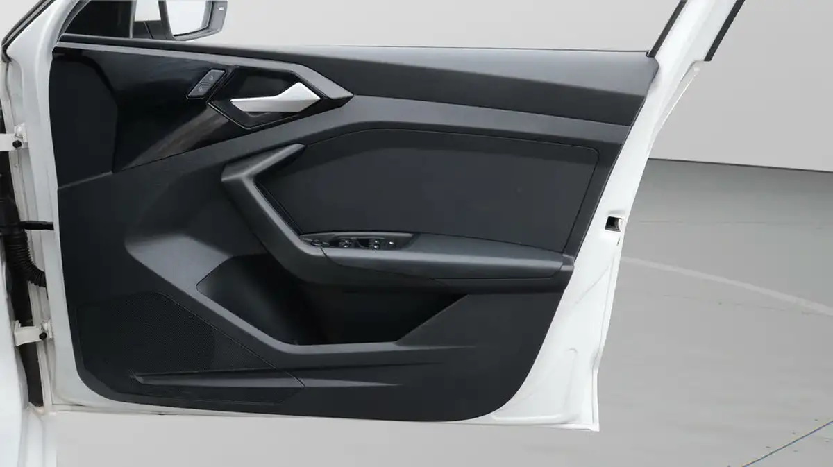 2022-audi-a1-10-25-tfsi-technik-big-15