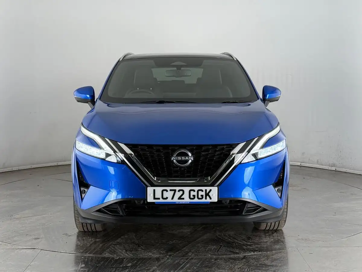 2022-nissan-qashqai-13-dig-t-tekna-158ps-xtronic-big-2