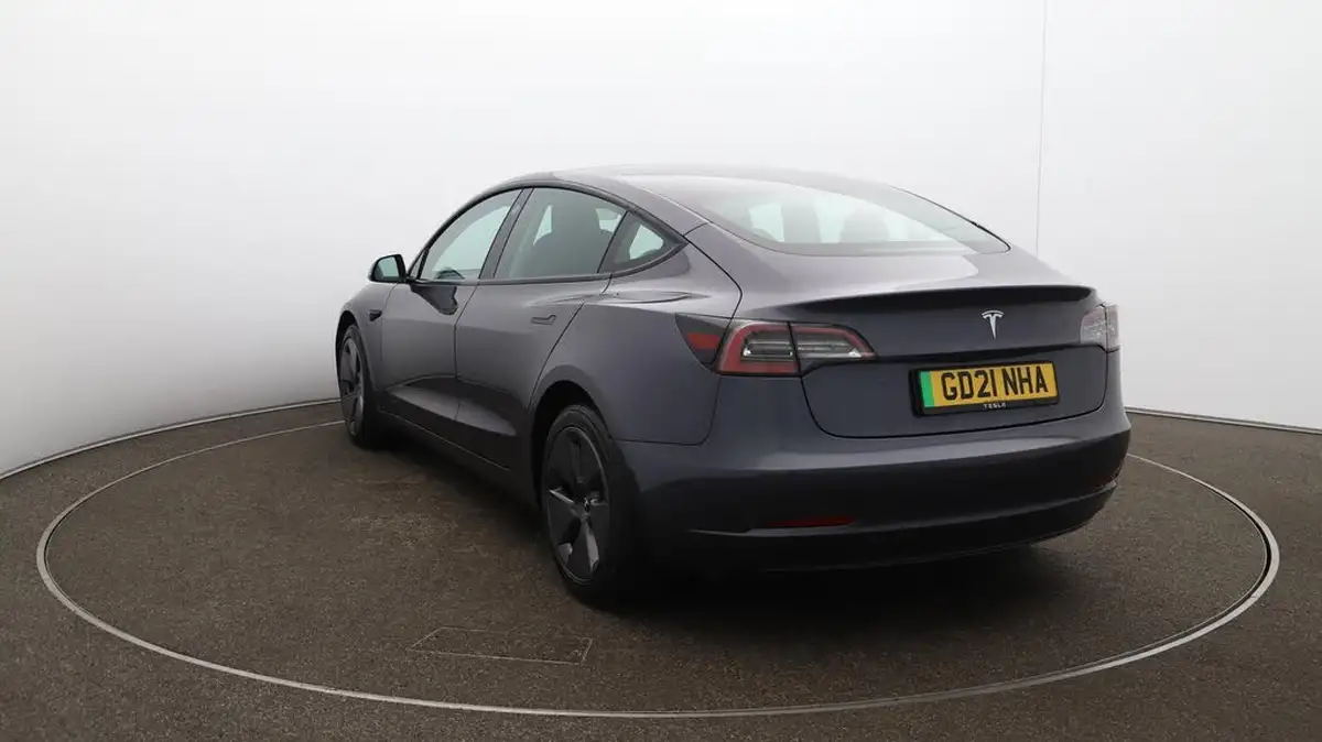 2021-tesla-model-3-e-standard-plus-big-61