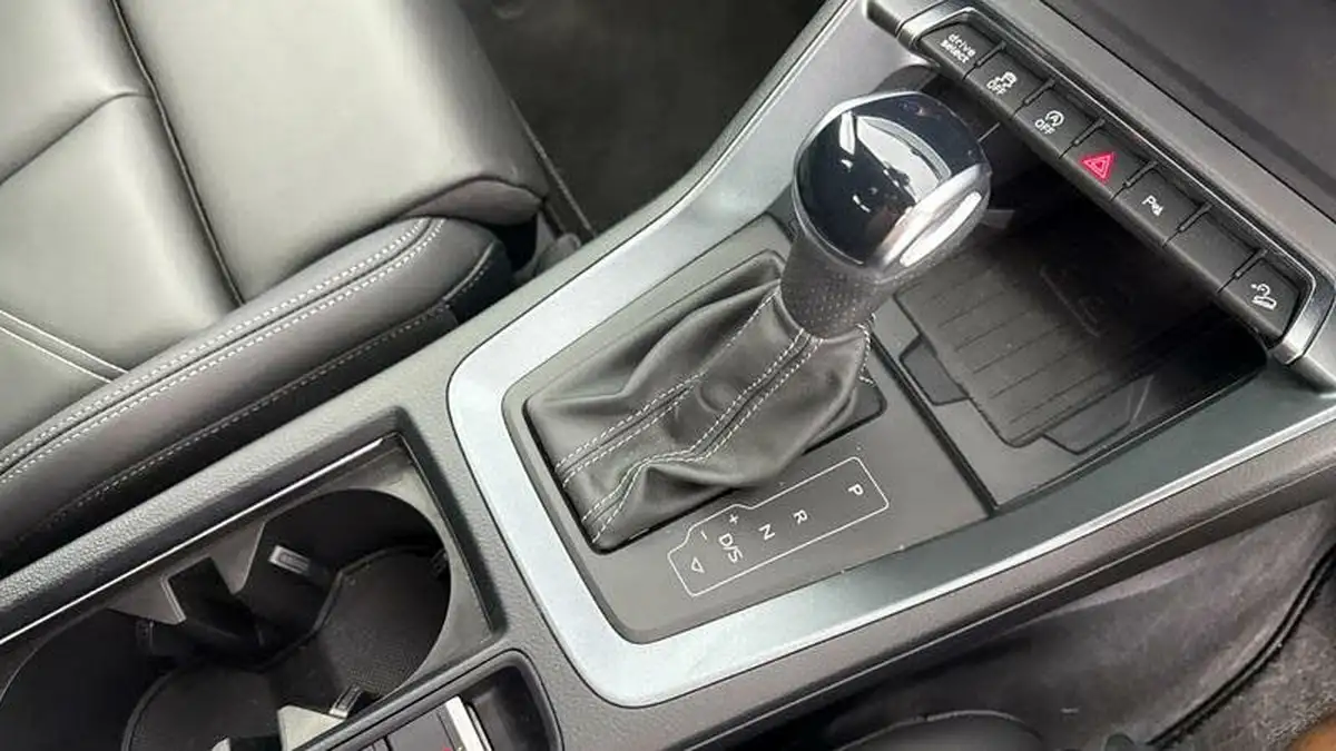 2024-audi-q3-15-35-tfsi-s-line-sportback-tronic-big-6