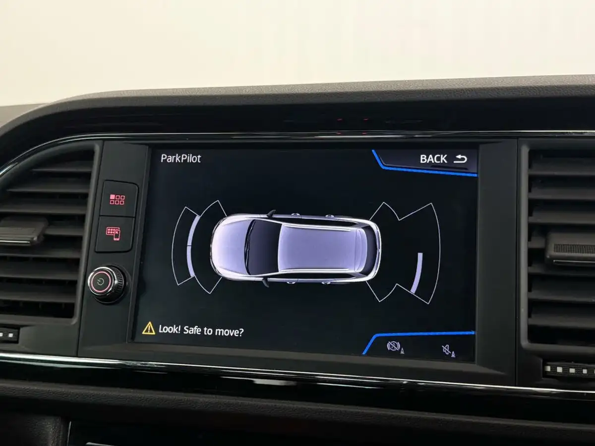 2018-seat-leon-20-tsi-cupra-300-estate-5d-dsg-4drive-big-30
