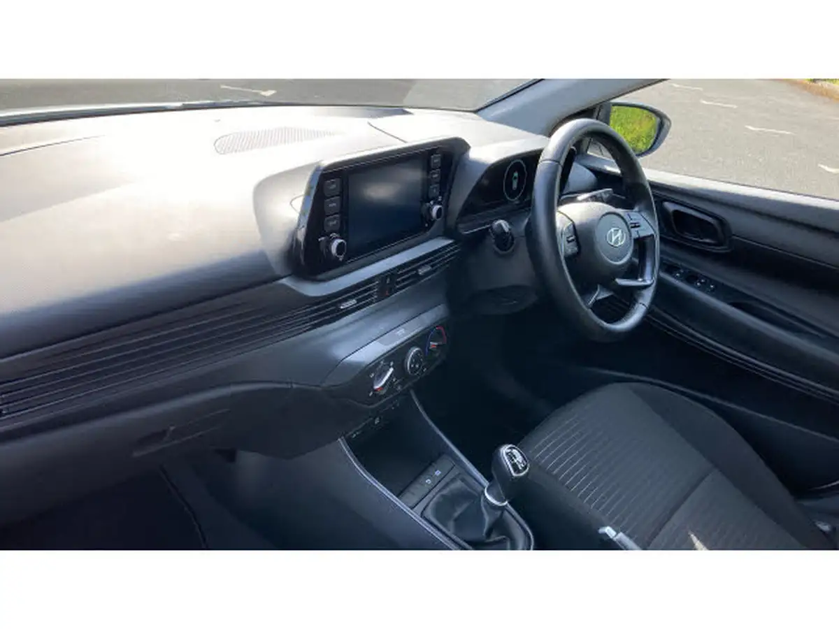 2022-hyundai-i20-10-t-gdi-se-connect-eclutch-imt-big-8
