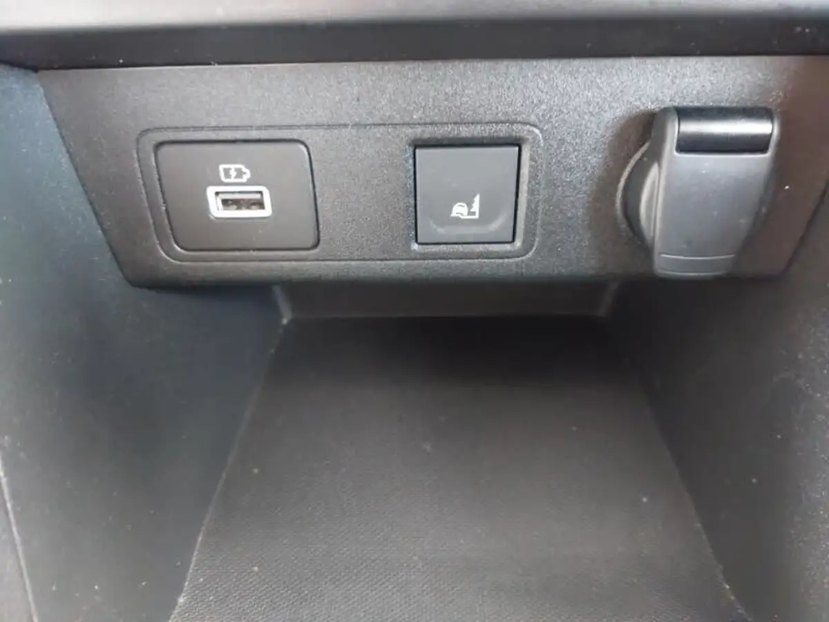 2023-dacia-jogger-10-tce-extreme-big-12