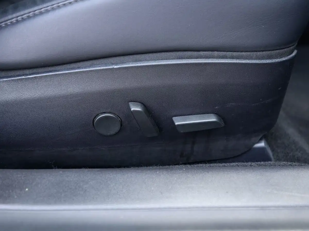 2020-tesla-model-3-e-standard-plus-big-14