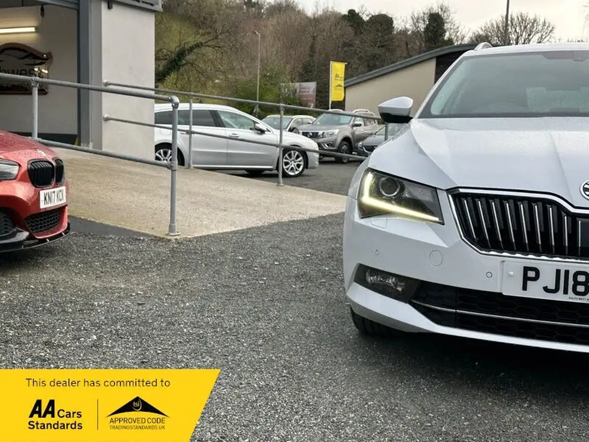 2018-skoda-superb-20tdi-scr-se-l-executive-150ps-estate-dsg-big-41