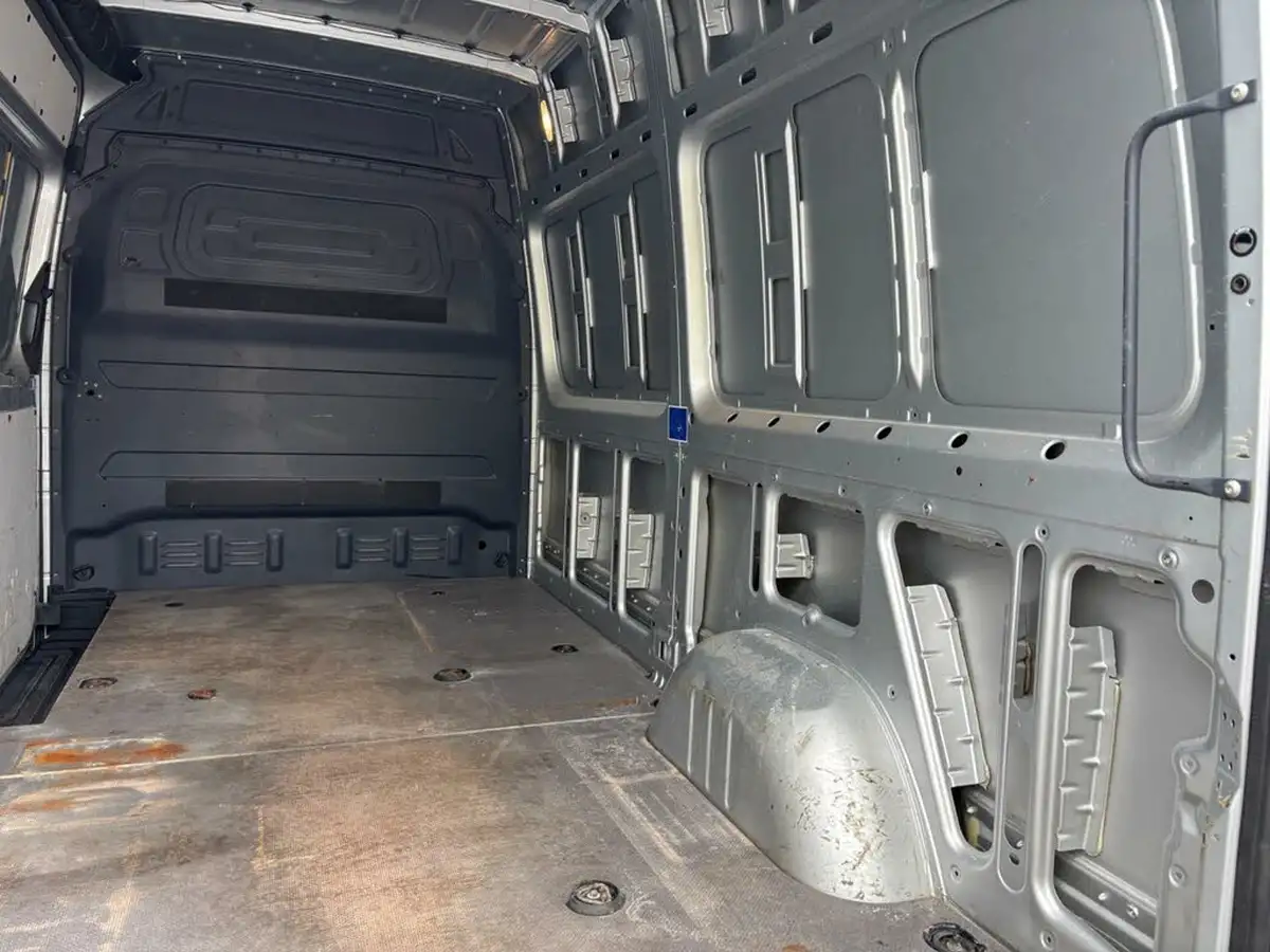 2020-mercedes-benz-sprinter-21cdi-314-l2h1-panel-van-rwd-eco-gear-360-big-10