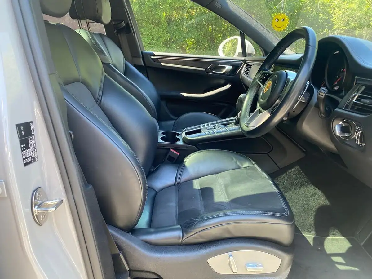 2020-porsche-macan-29-v6-gts-big-15