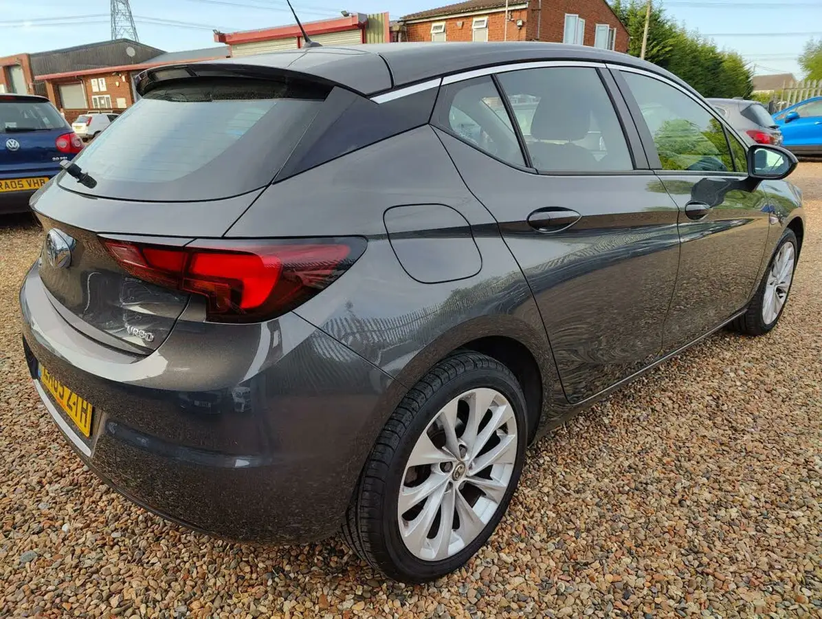 2015-vauxhall-astra-14i-16v-turbo-energy-big-4
