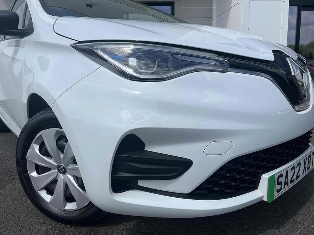 2022-renault-zoe-e-business-rapid-charge-big-19