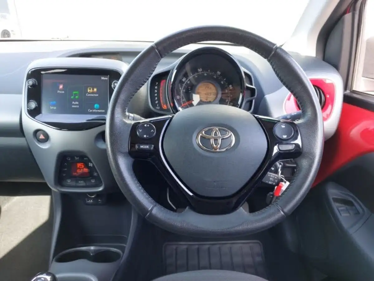 2020-toyota-aygo-10-vvt-i-x-trend-big-6