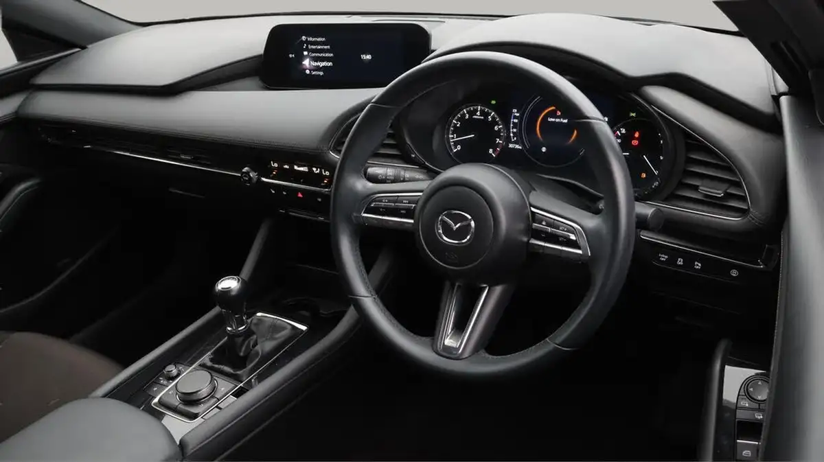 2020-mazda-mazda3-20-se-l-lux-122ps-hatchback-5d-big-9