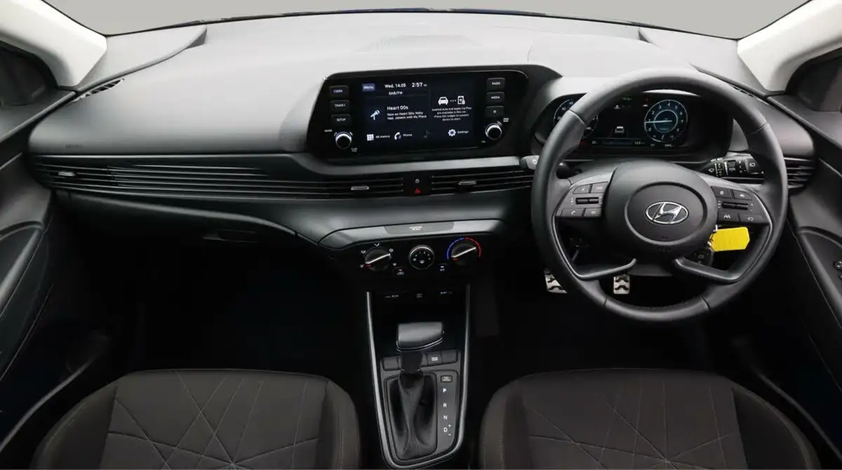 2022-hyundai-bayon-10-t-gdi-se-connect-dct-big-13