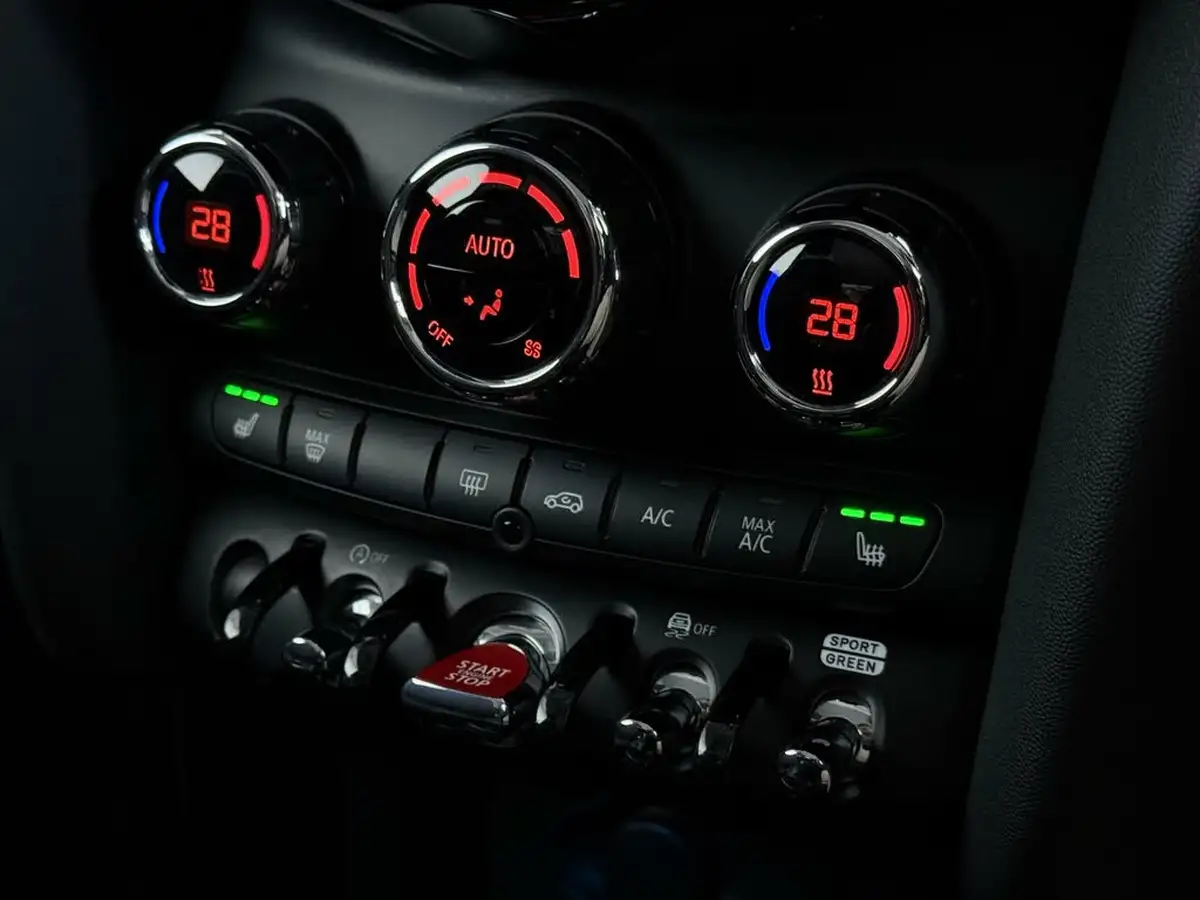 2023-mini-cooper-15-cooper-classic-premium-manual-hatchback-3d-big-31