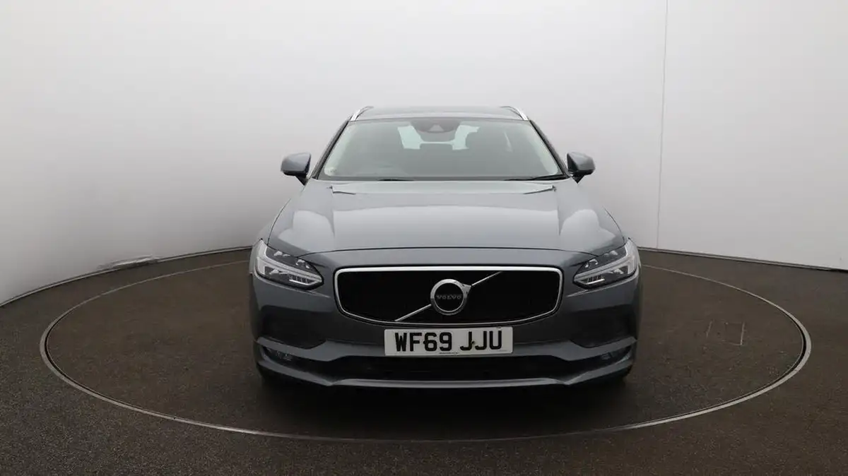 2019-volvo-v90-20-t4-momentum-plus-big-38