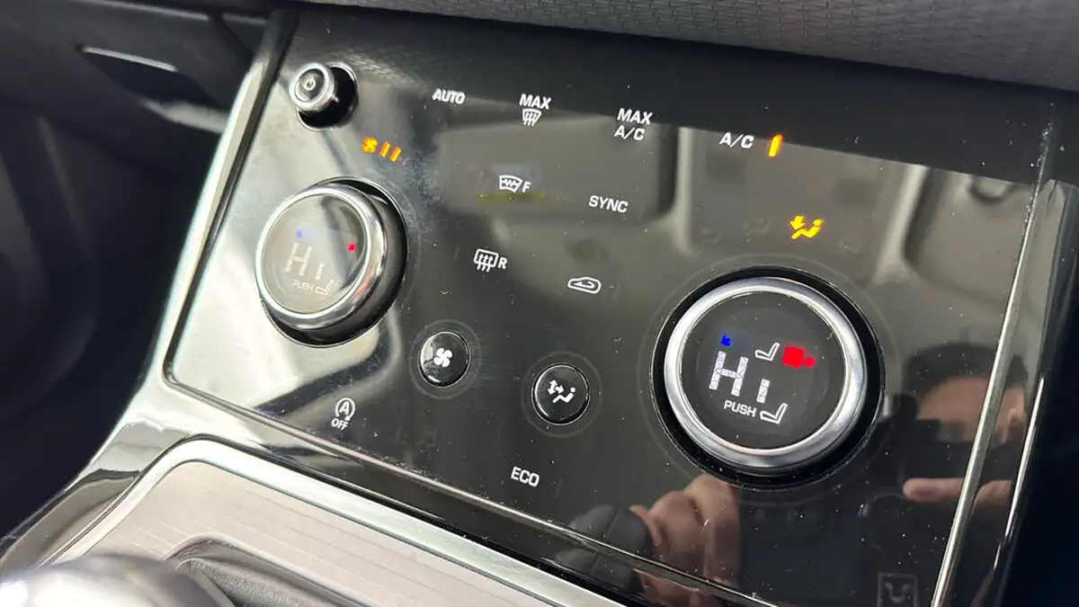 2021-land-rover-range-rover-evoque-20-d165-s-big-18