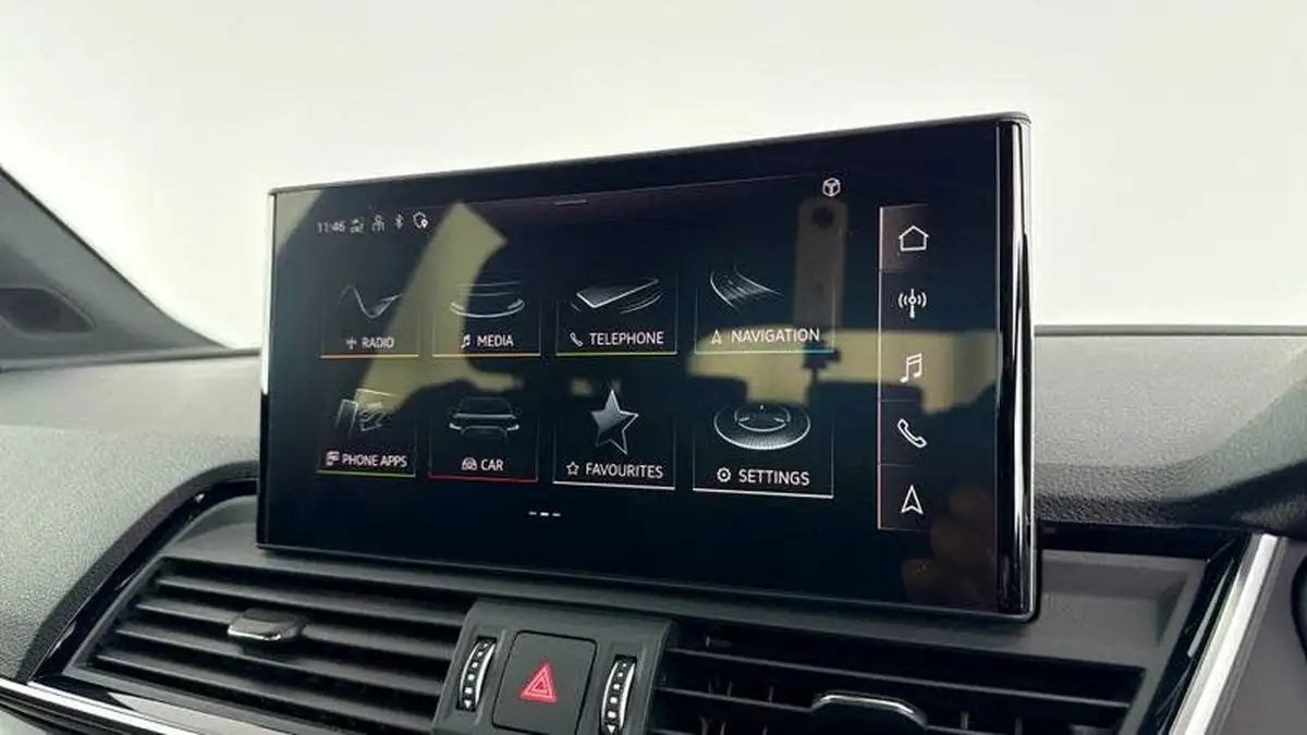 2024-audi-q5-20-40-tdi-black-edition-station-wagon-big-17