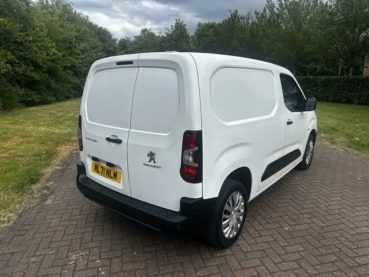 2021-peugeot-partner-15-bluehdi-1000-professional-premium-100pseu6d-big-4