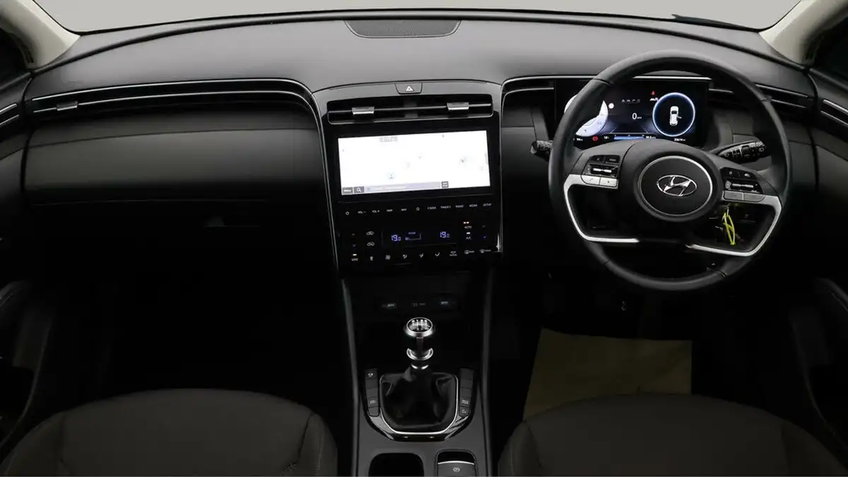 2022-hyundai-tucson-16-t-gdi-se-connect-150ps-big-12
