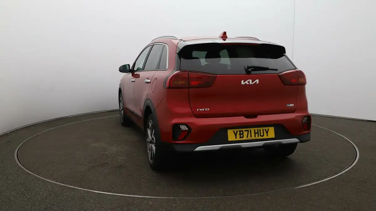 2022-kia-niro-16-gdi-3-156kwh-big-52