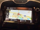 2015-renault-clio-09-dynamique-s-small-24