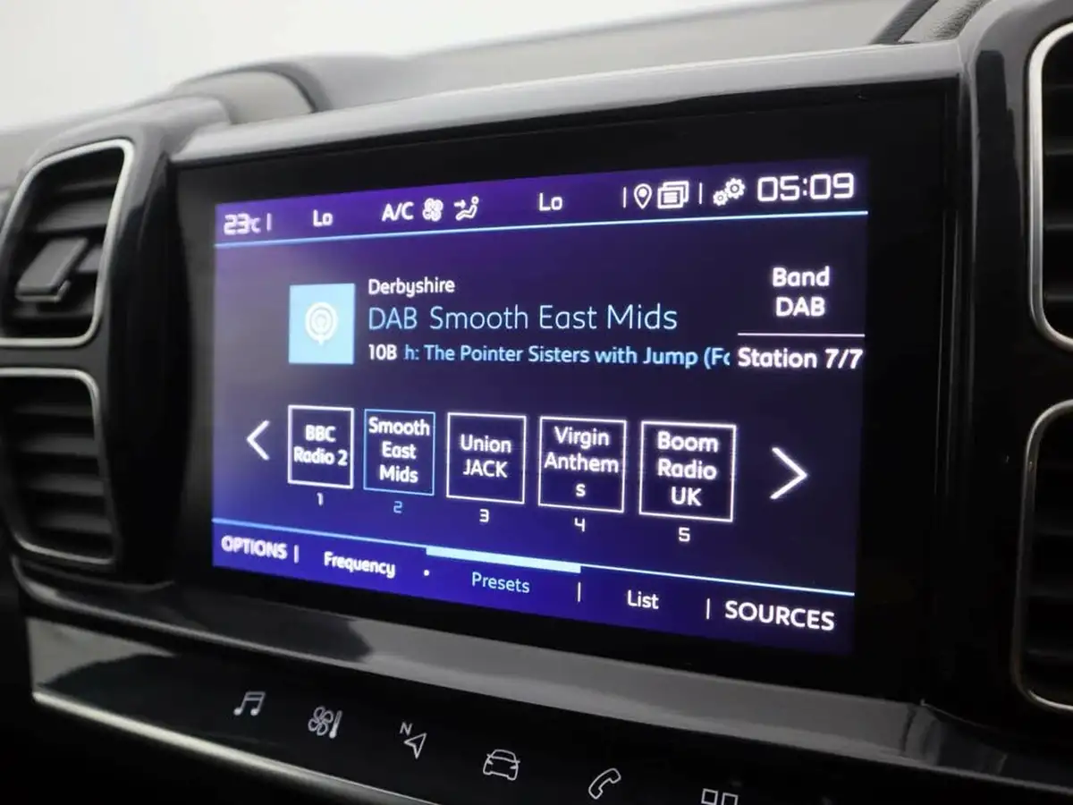 2020-citroen-c5-aircross-12-puretech-flair-plus-big-20