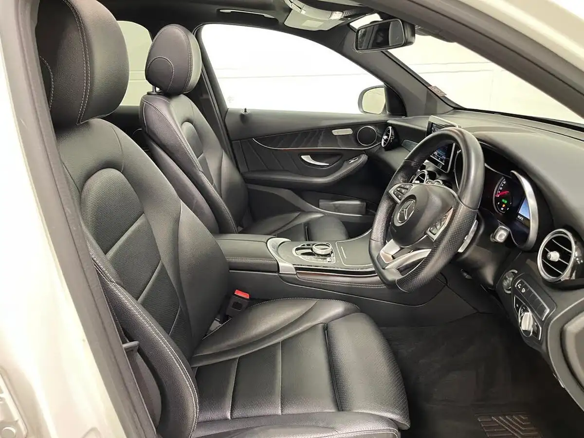 2019-mercedes-benz-glc-class-20-glc250-amg-night-edition-ss-big-25