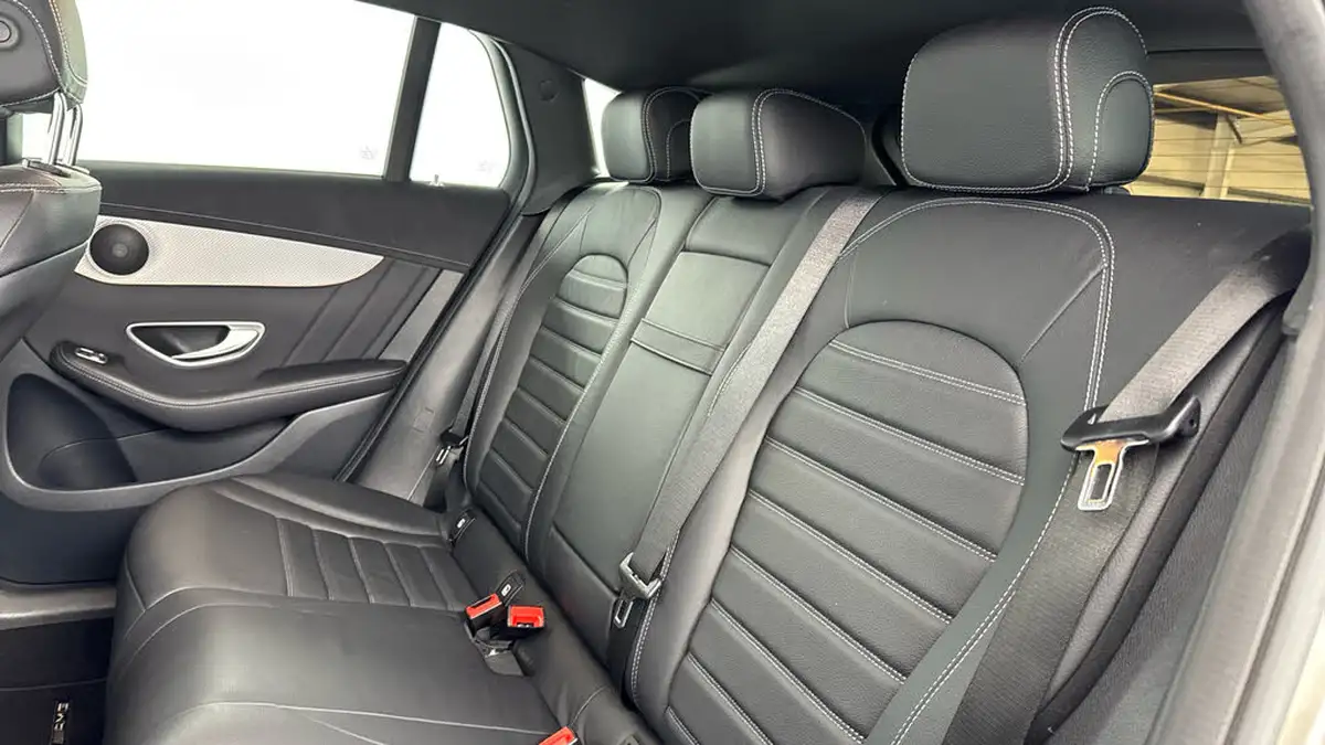 2022-mercedes-benz-eqc-e-eqc-400-amg-line-big-13