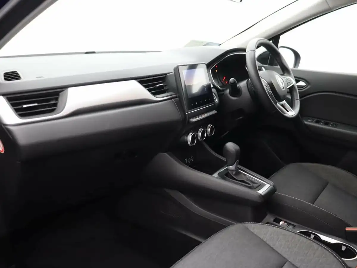 2022-renault-captur-13-tce-iconic-edition-edc-auto-big-18