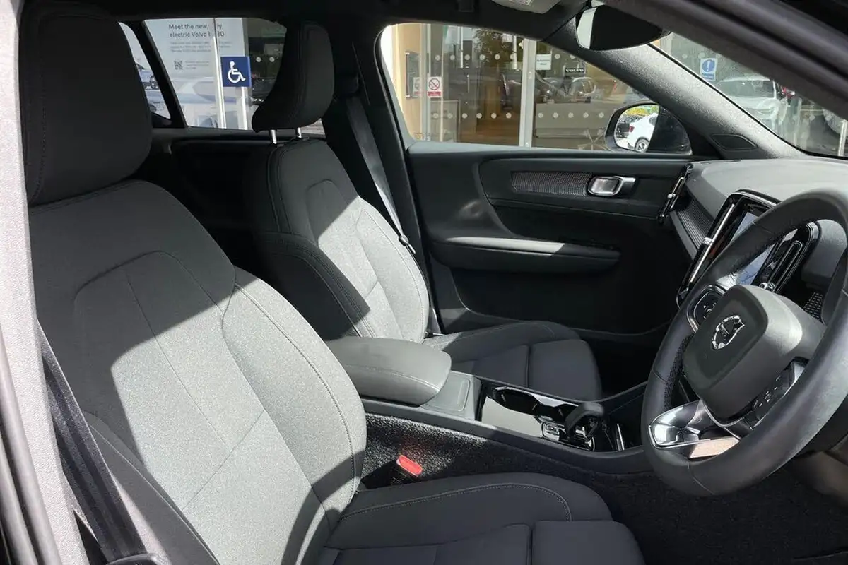 2022-volvo-xc40-e-recharge-plus-228bhp-big-24