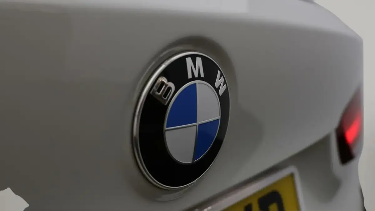 2019-bmw-x1-20-sdrive20i-m-sport-plus-pack-big-19