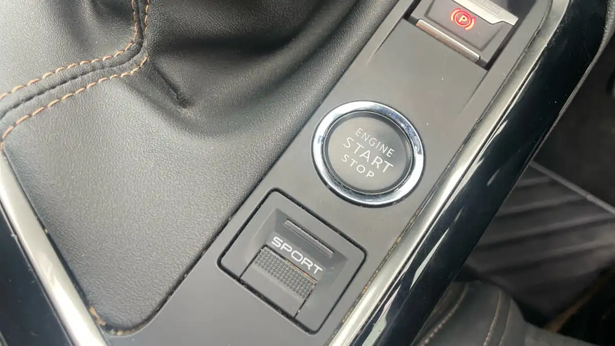 2018-peugeot-5008-suv-12-puretech-gt-line-premium-big-35