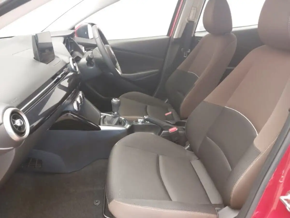 2023-mazda-mazda2-15-skyactiv-g-se-l-big-4