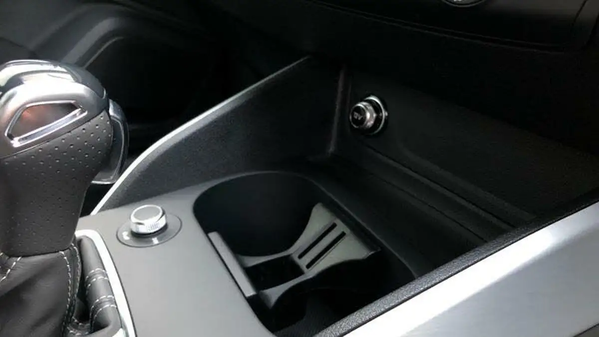 2024-audi-q2-15-35-tfsi-s-line-tronic-big-35