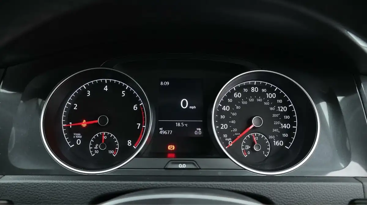 2017-volkswagen-golf-10-tsi-se-ss-hatchback-5d-big-10