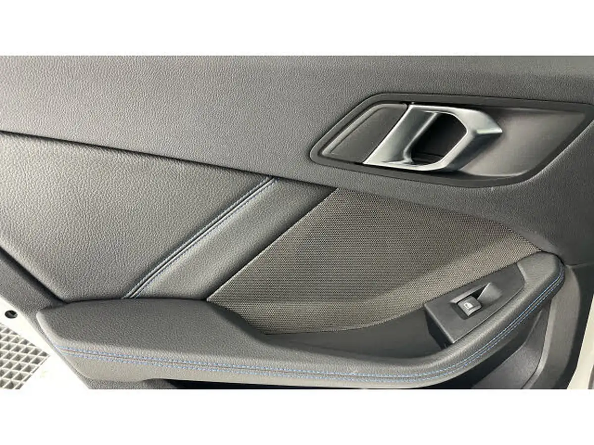2024-bmw-1-series-15td-116d-m-sport-dct-big-30