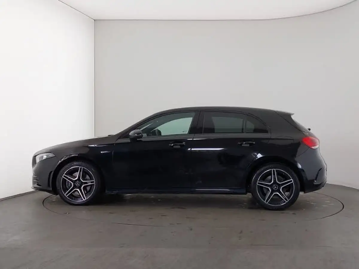 2021-mercedes-benz-a-class-13-a250e-amg-line-edition-hatchback-5d-big-3