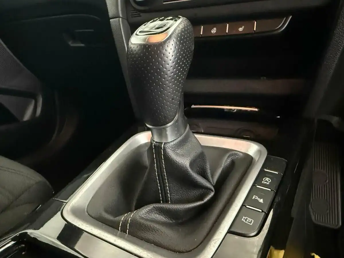 2022-kia-pro-ceed-15-t-gdi-gt-line-big-19