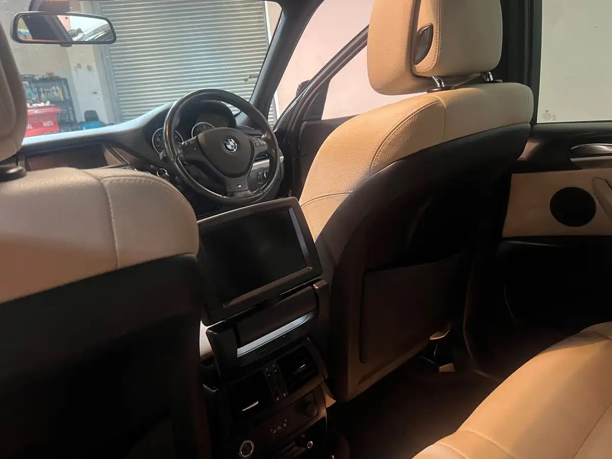 2011-bmw-x5-30td-xdrive40d-m-sport-big-12