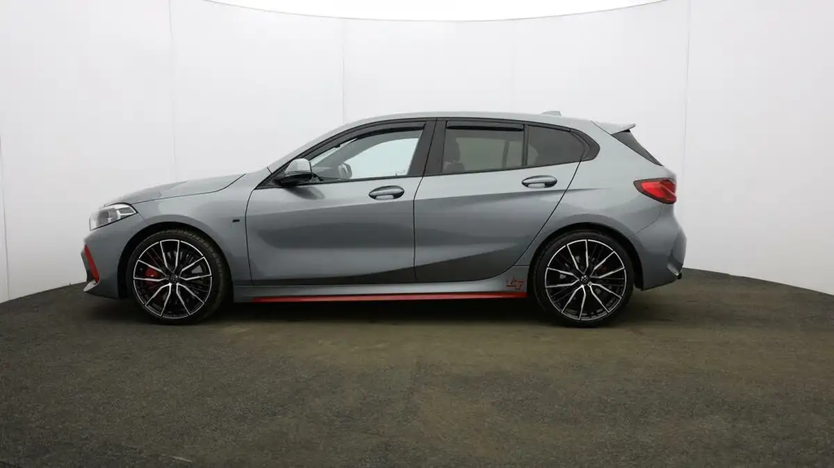 2023-bmw-1-series-20-128ti-lcp-big-68