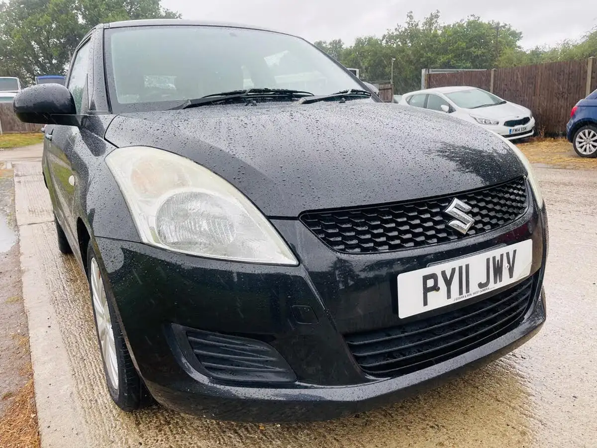 2011-suzuki-swift-12-sz3-5d-big-4