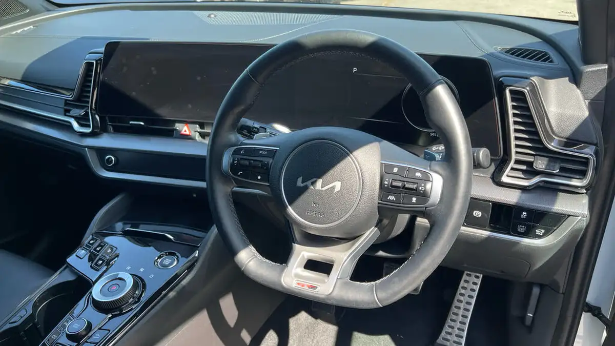 2023-kia-sportage-16-t-gdi-gt-line-226bhp-hev-auto-big-8